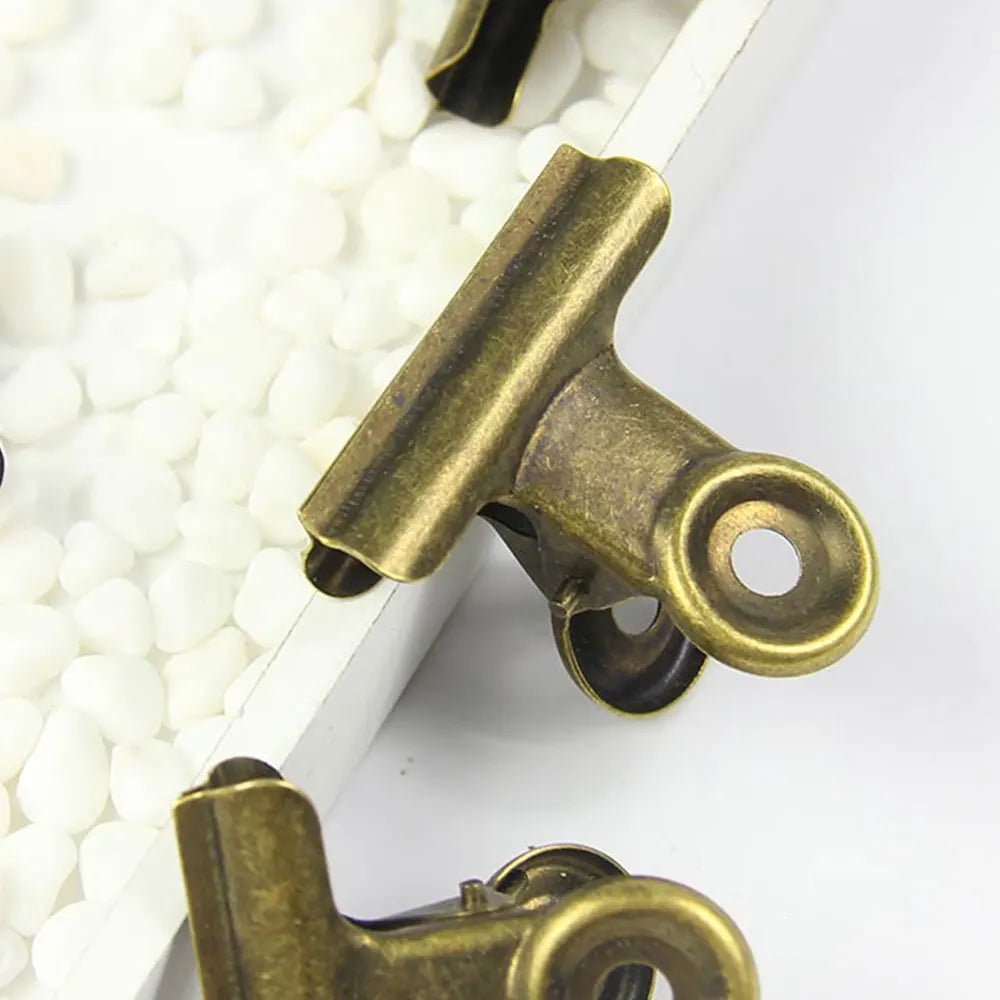 4-Piece Retro Metal Paper Clips for Office and Crafting Use