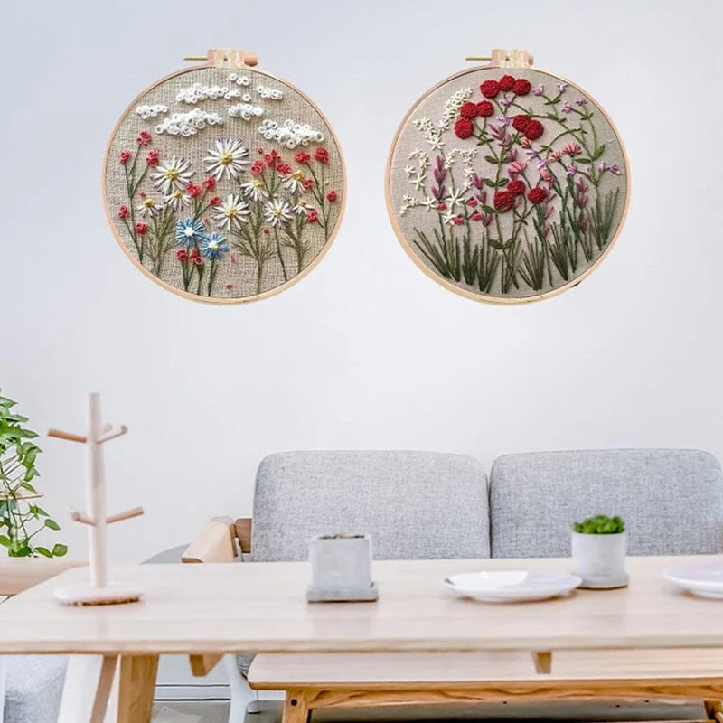 Beginner’s Floral Embroidery Kit – Complete, Easy-to-Follow DIY Project